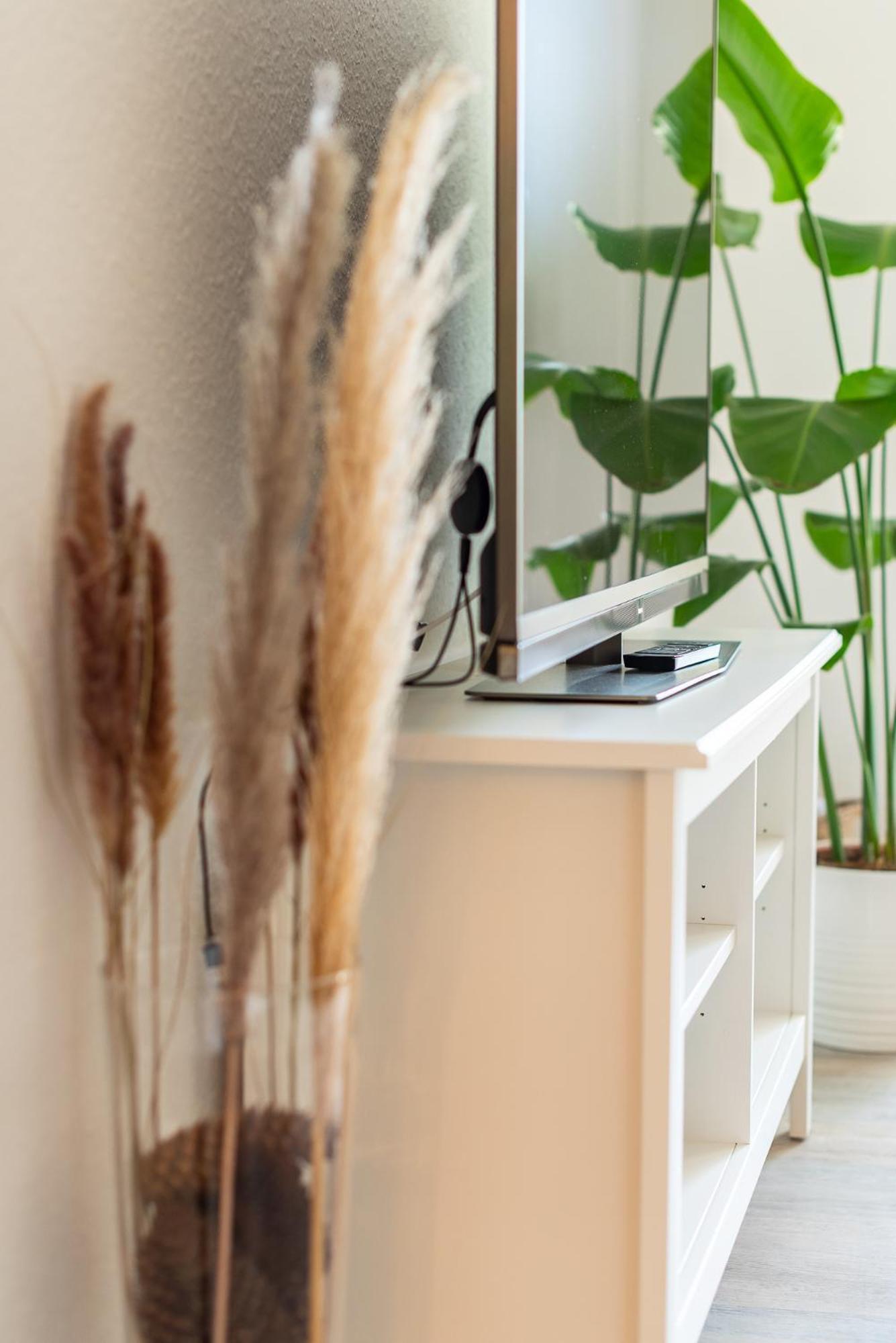Smart & Cozy Apartment - Balkon, Netflix, Nespresso Chemnitz Exterior foto